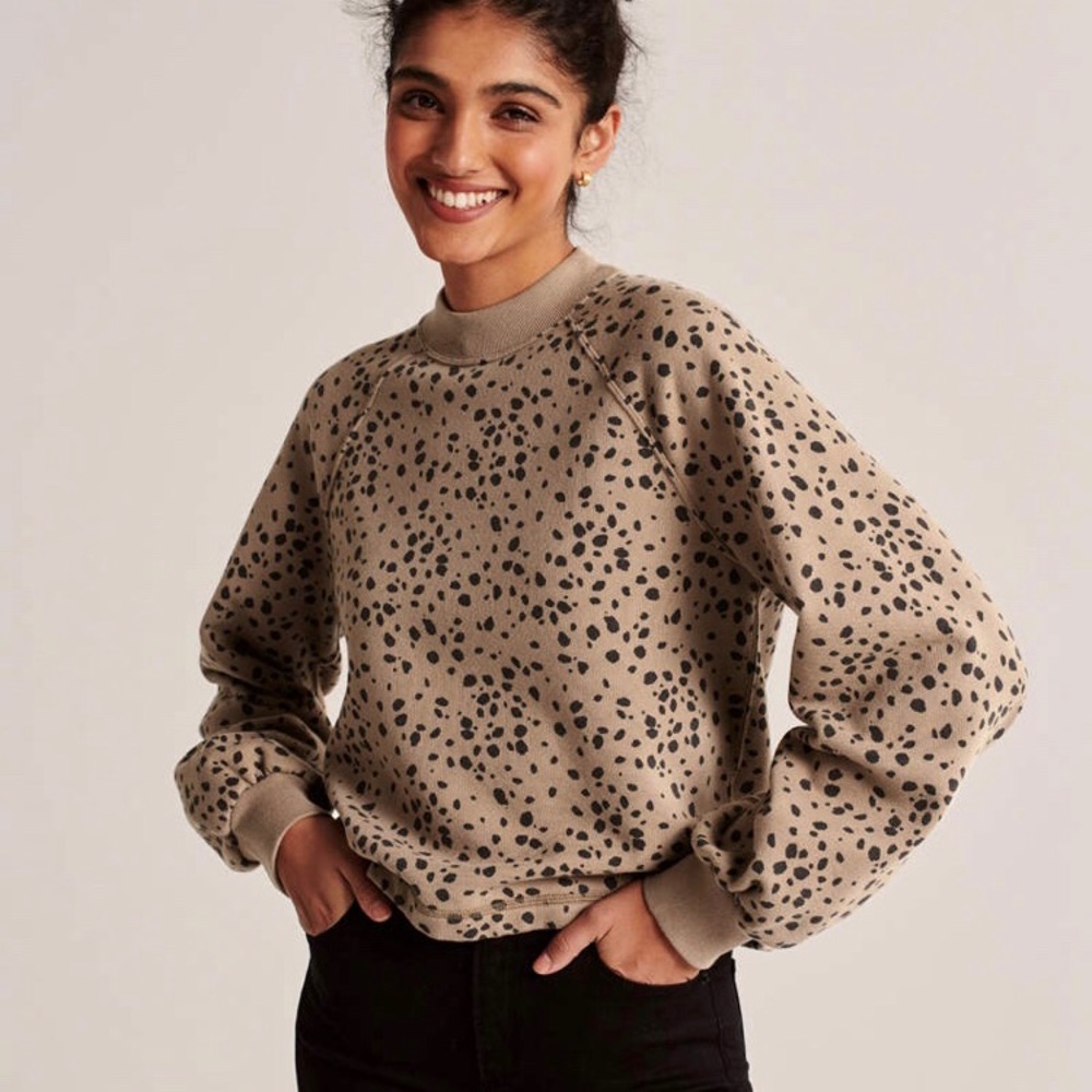 Abercrombie Mockneck Leopard Sweatshirt